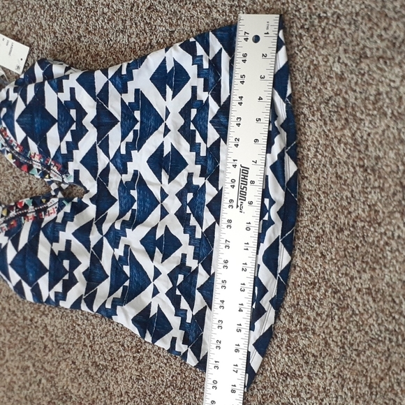 Lucky Brand 2-piece Aztec - Picture 10 of 15